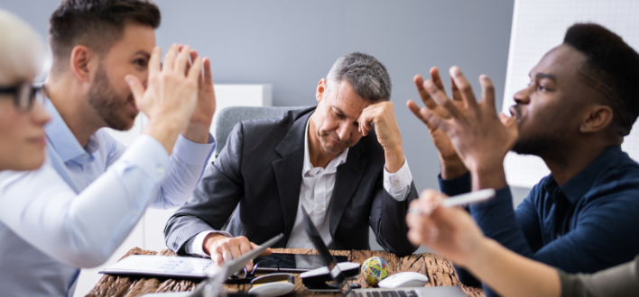 Dålig attityd på arbetsplatsen kostar miljarder – så kan vd:n agera