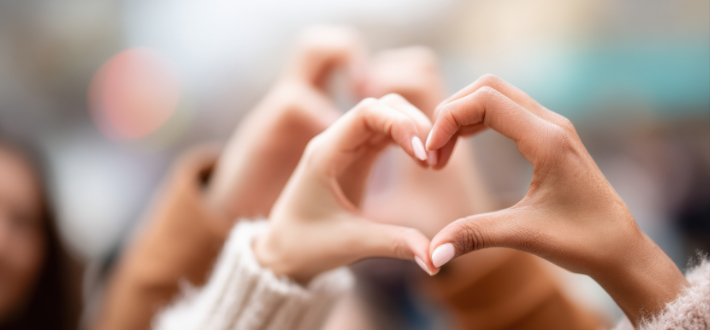 Så blir arbetsplatsen hövligare – 5 tips